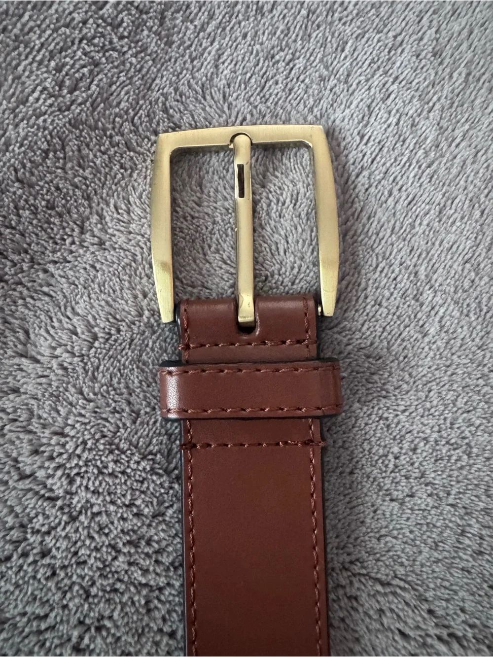 Classic Brown Leather Men's Belt with Brass-Tone Buckle